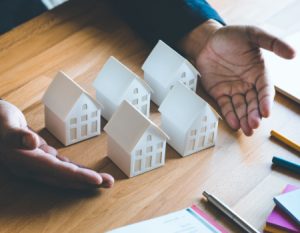 Read more about the article Why You Need a Real Estate Agency to Manage Multiple Properties
